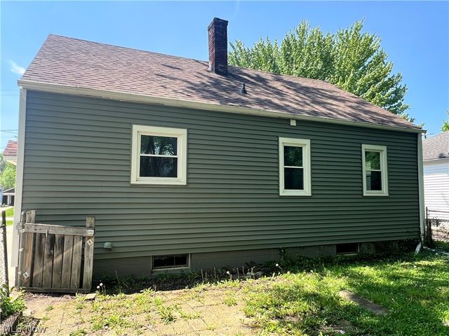 4814 Hope Avenue, Ashtabula, OH 44004