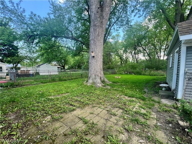 4814 Hope Avenue, Ashtabula, OH 44004