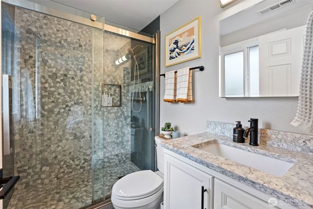 4205 S 350th Street, Auburn, WA 98001