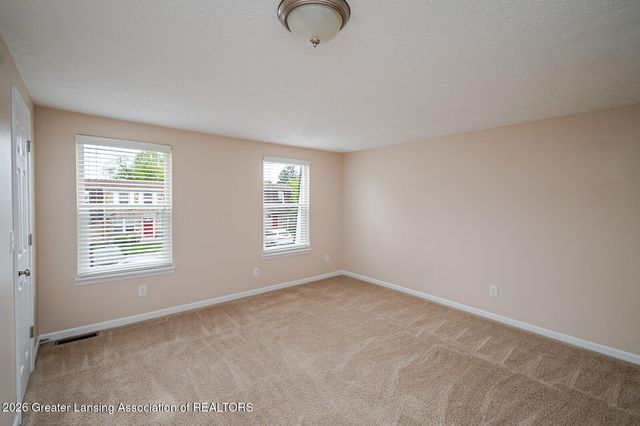 6113 Scotmar Drive, Lansing, MI 48911