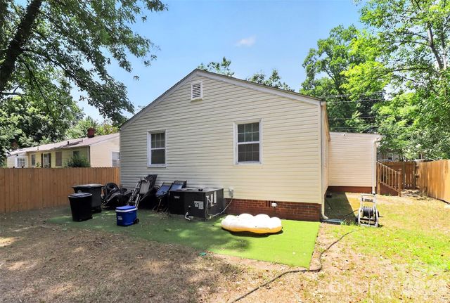 1336 Parkview Circle, Salisbury, NC 28144