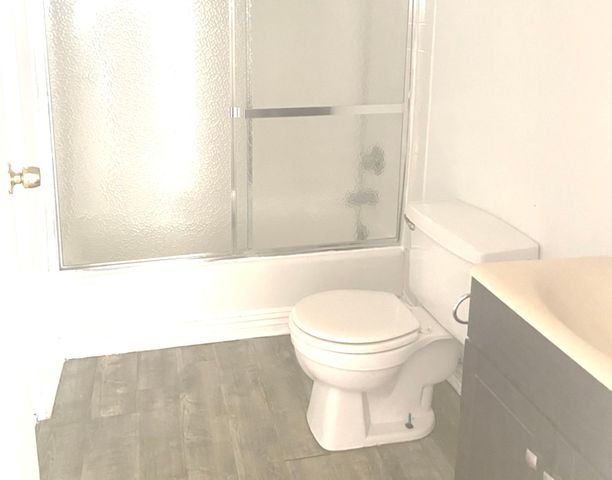 238 W 31ST Street 2E, Chicago, IL 60616