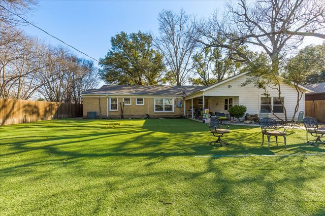 3504 Corto Avenue, Fort Worth, TX 76109