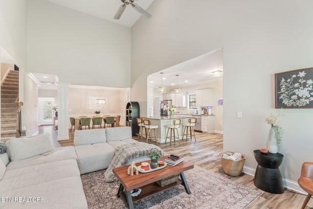 3036 Sycamore Creek Rd, Knoxville, TN 37931