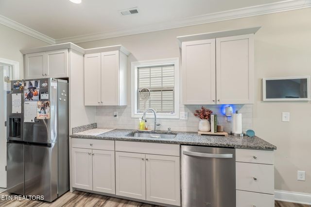 3036 Sycamore Creek Rd, Knoxville, TN 37931