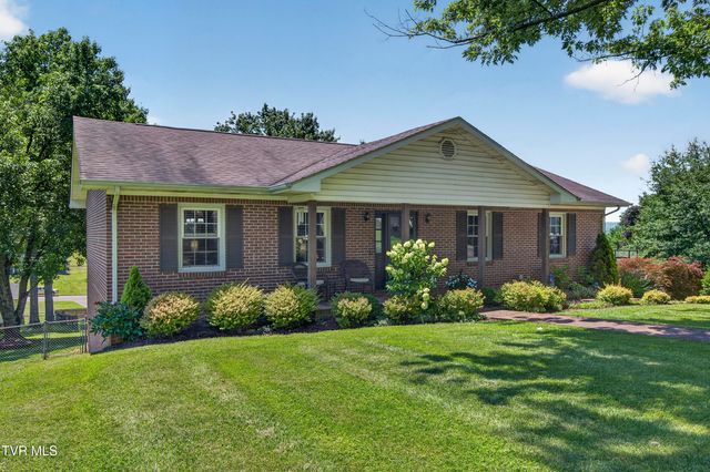 1140 Hillview Drive, Abingdon, VA 24210