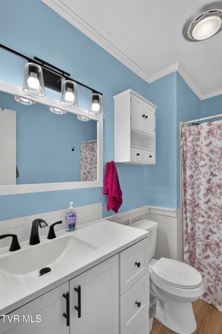 1140 Hillview Drive, Abingdon, VA 24210