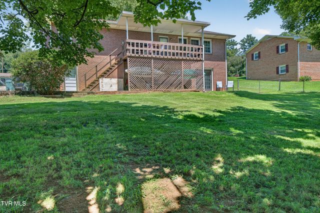 1140 Hillview Drive, Abingdon, VA 24210