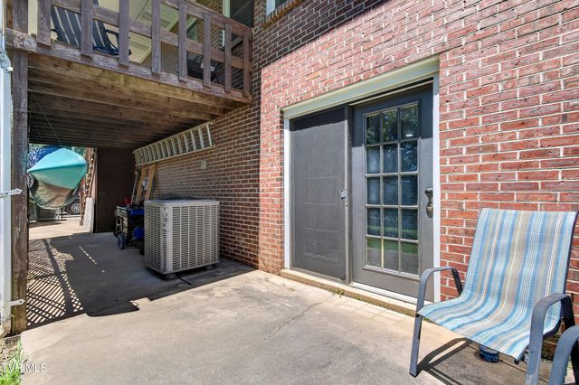 1140 Hillview Drive, Abingdon, VA 24210