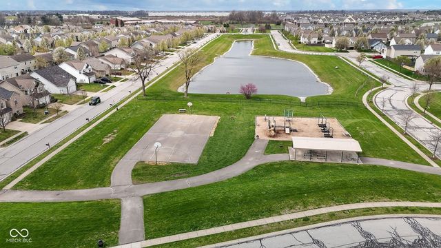 11454 Seabiscuit Drive, Noblesville, IN 46060