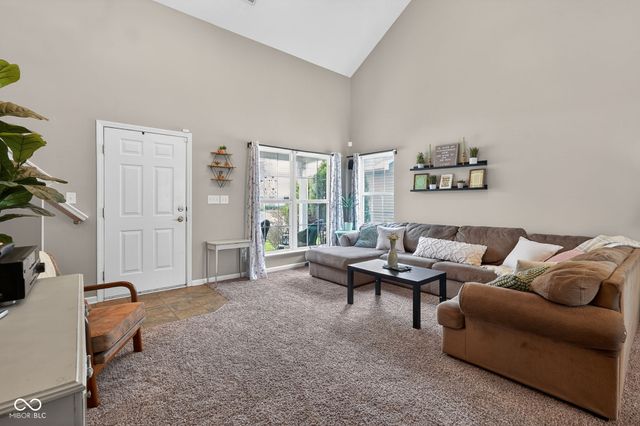 11454 Seabiscuit Drive, Noblesville, IN 46060