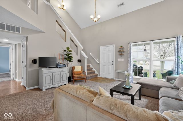 11454 Seabiscuit Drive, Noblesville, IN 46060