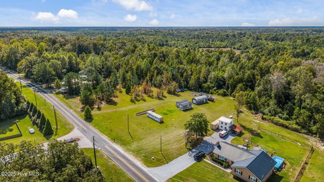 100 Tyson Court, New Bern, NC 28560