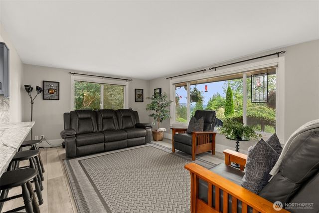 1011 Spring Lane, Centralia, WA 98531