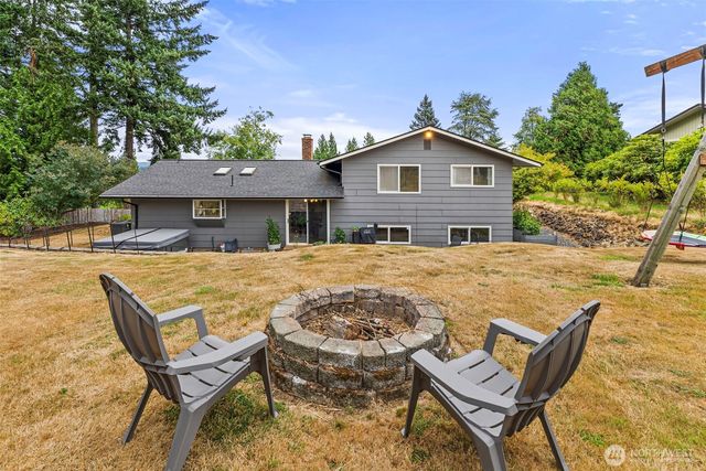 1011 Spring Lane, Centralia, WA 98531