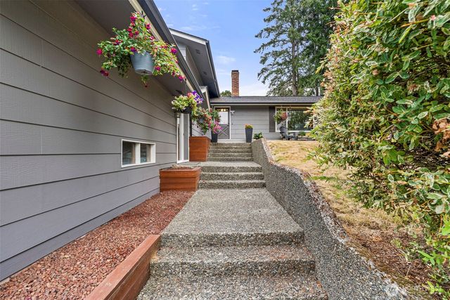 1011 Spring Lane, Centralia, WA 98531