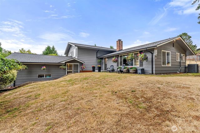 1011 Spring Lane, Centralia, WA 98531