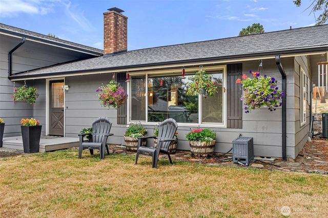 1011 Spring Lane, Centralia, WA 98531