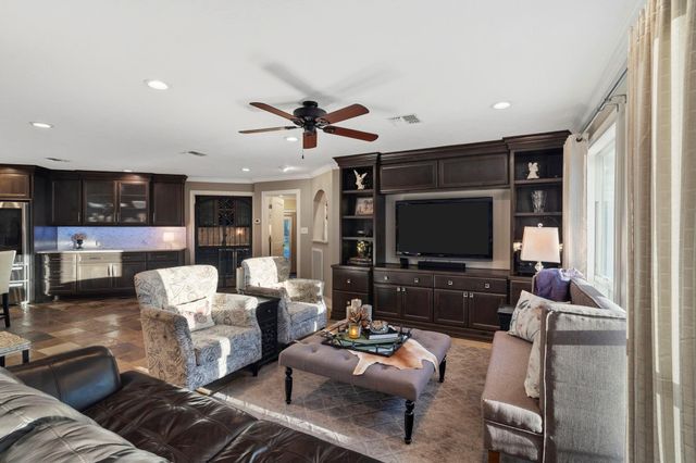 7003 Deerwood Drive, Richmond, TX 77406