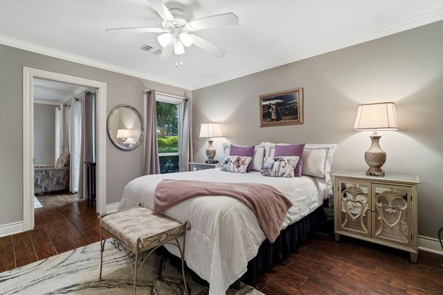 7003 Deerwood Drive, Richmond, TX 77406