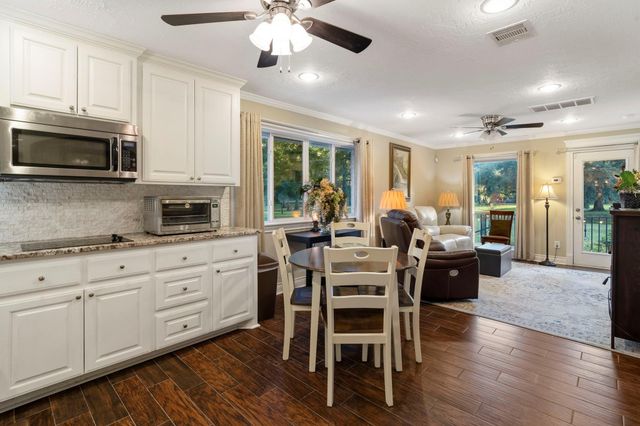 7003 Deerwood Drive, Richmond, TX 77406