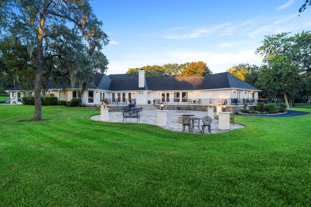 7003 Deerwood Drive, Richmond, TX 77406