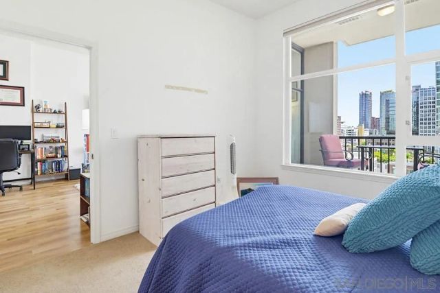 530 K St 1017, San Diego, CA 92101