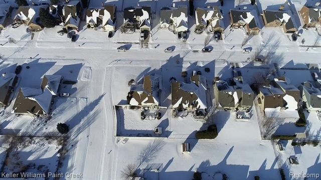 16448 Trailway Drive, Macomb, MI 48042