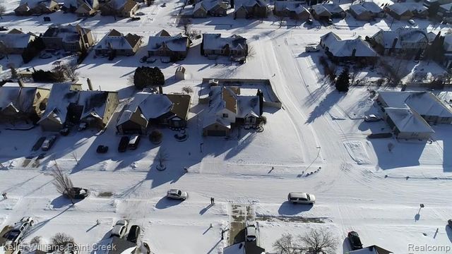 16448 Trailway Drive, Macomb, MI 48042