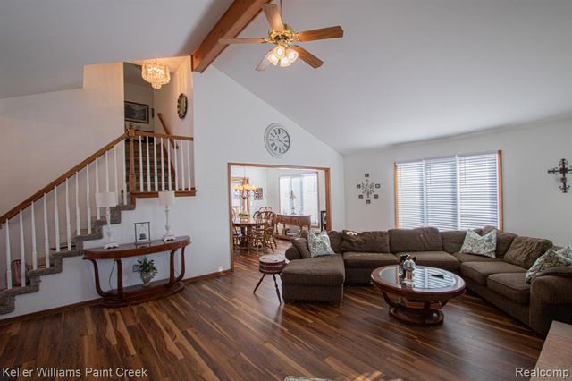 16448 Trailway Drive, Macomb, MI 48042