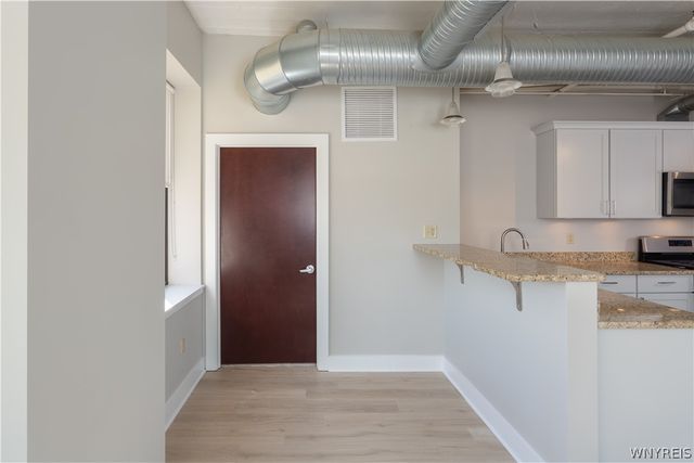 222 First Street 802, Niagara Falls, NY 14303