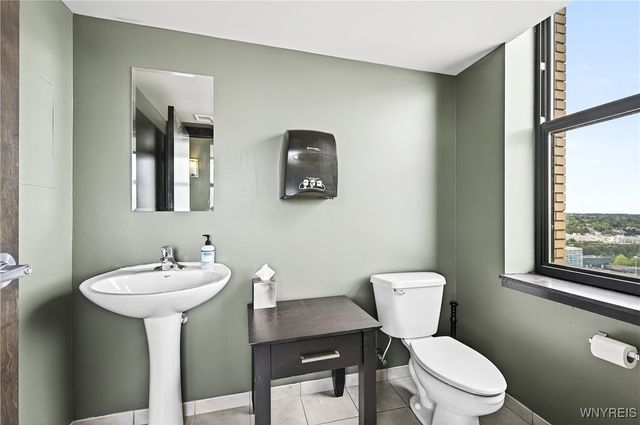 222 First Street 802, Niagara Falls, NY 14303