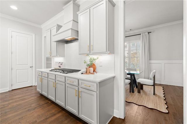 1868 Skyfall Circle, Atlanta, GA 30319