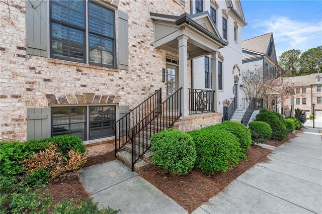 1868 Skyfall Circle, Atlanta, GA 30319