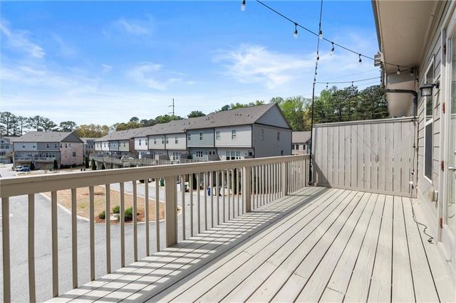 1868 Skyfall Circle, Atlanta, GA 30319