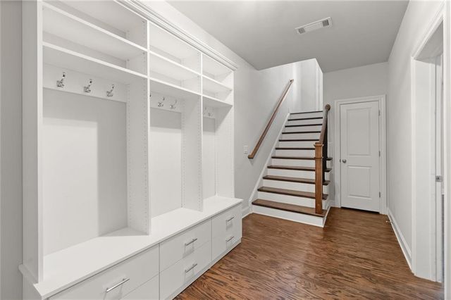 1868 Skyfall Circle, Atlanta, GA 30319