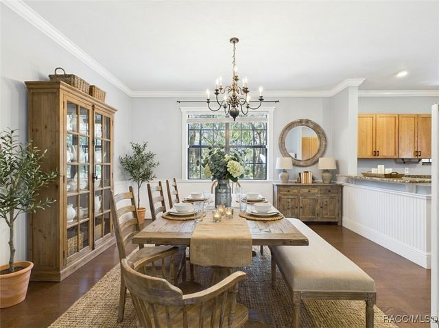 8563 N Maple Avenue, Crystal River, FL 34428