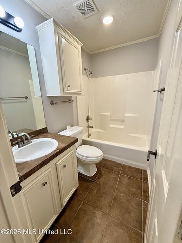 420 Vista Court, Richland, MS 39218
