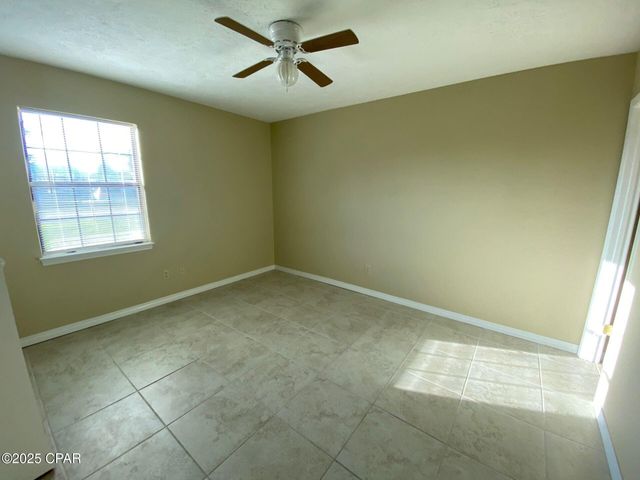 625 N 9th Street, Panama City, FL 32404