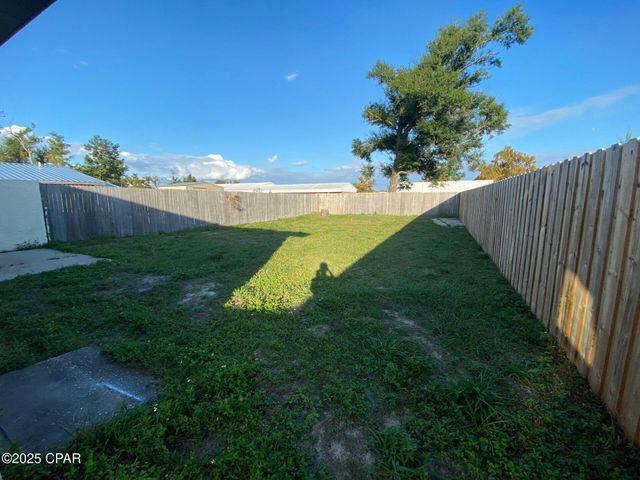 625 N 9th Street, Panama City, FL 32404