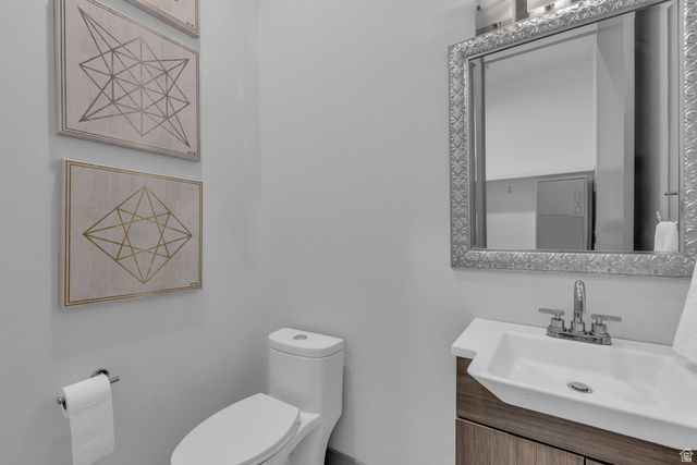 1846 E ORCHARD HOLLOW LN, Holladay, UT 84124