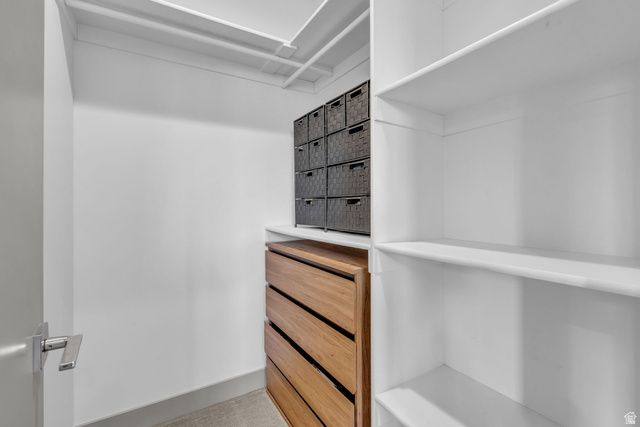 1846 E ORCHARD HOLLOW LN, Holladay, UT 84124