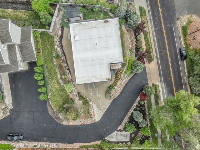 1846 E ORCHARD HOLLOW LN, Holladay, UT 84124