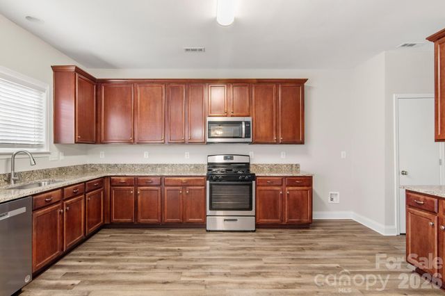 4243 Everest Drive, Gastonia, NC 28054