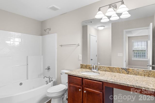 4243 Everest Drive, Gastonia, NC 28054