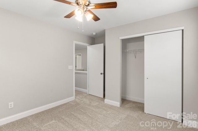 4243 Everest Drive, Gastonia, NC 28054
