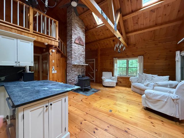 38 Old Jaffrey Road, Rindge, NH 03461