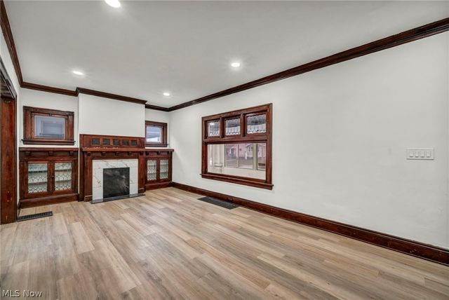 13910 Bartlett Avenue, Cleveland, OH 44120