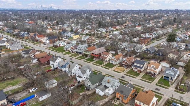 13910 Bartlett Avenue, Cleveland, OH 44120
