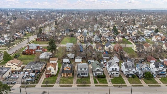 13910 Bartlett Avenue, Cleveland, OH 44120